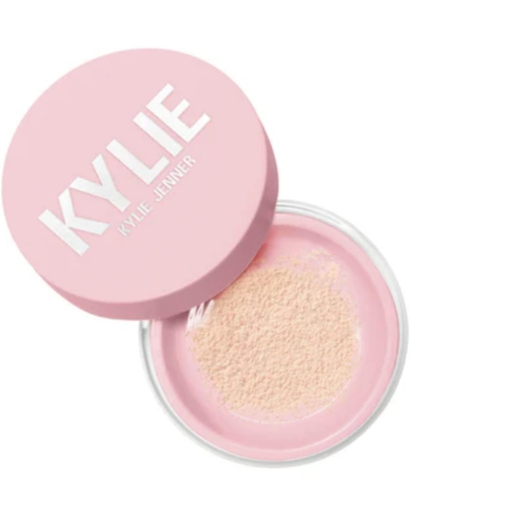 Kylie Cosmetics translucent setting powder